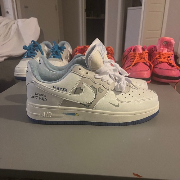 New Nike Air Force 1 "Gamer" sneakers. Low, Size: 7 - Picture 3 of 6